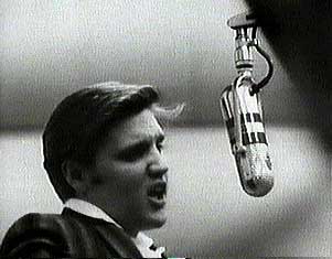 �G���r�X�E�v���X���[�̘^�����i