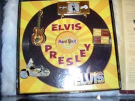 RN^[YEACe@ELVIS PRESLEY̖vQTNLOsEobW